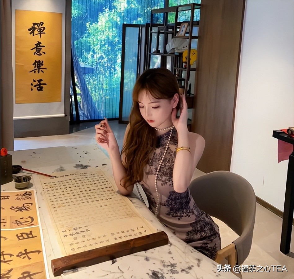 佛媛、茶媛、艺媛……还分级别？揭底“名媛”圈真实的鄙视链