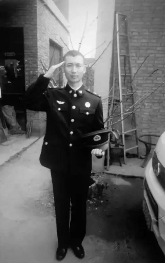 哪有岁月静好只是人为你负重前行,哪有岁月静好只是有人负重前行