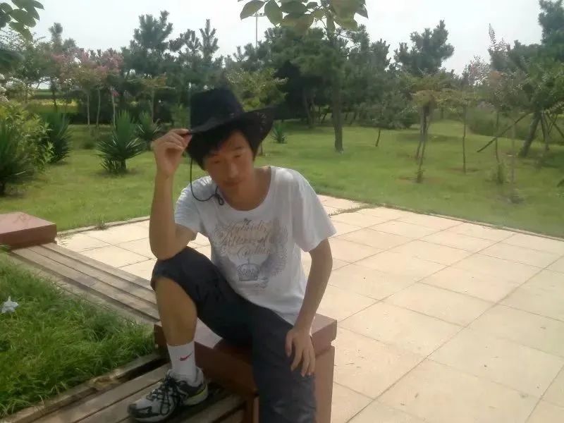 致三十周岁的宝贝儿子李淑华（江苏）《浪子情怀》诗歌集