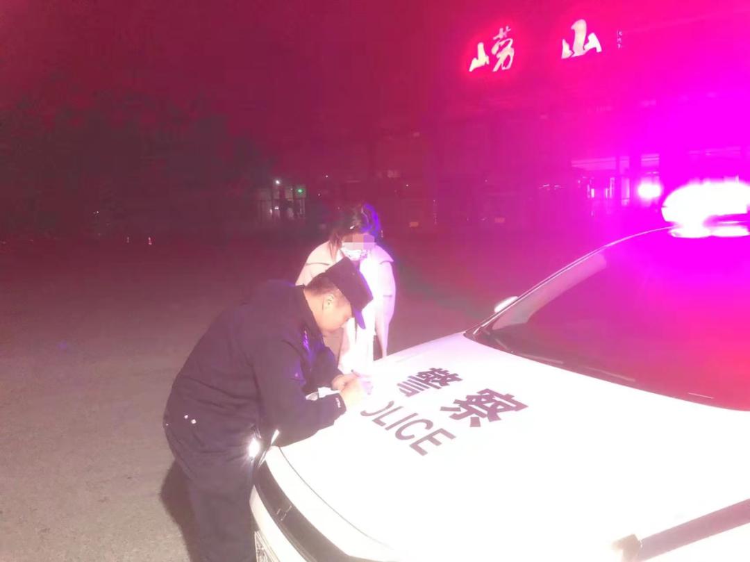 温情守护这个初冬