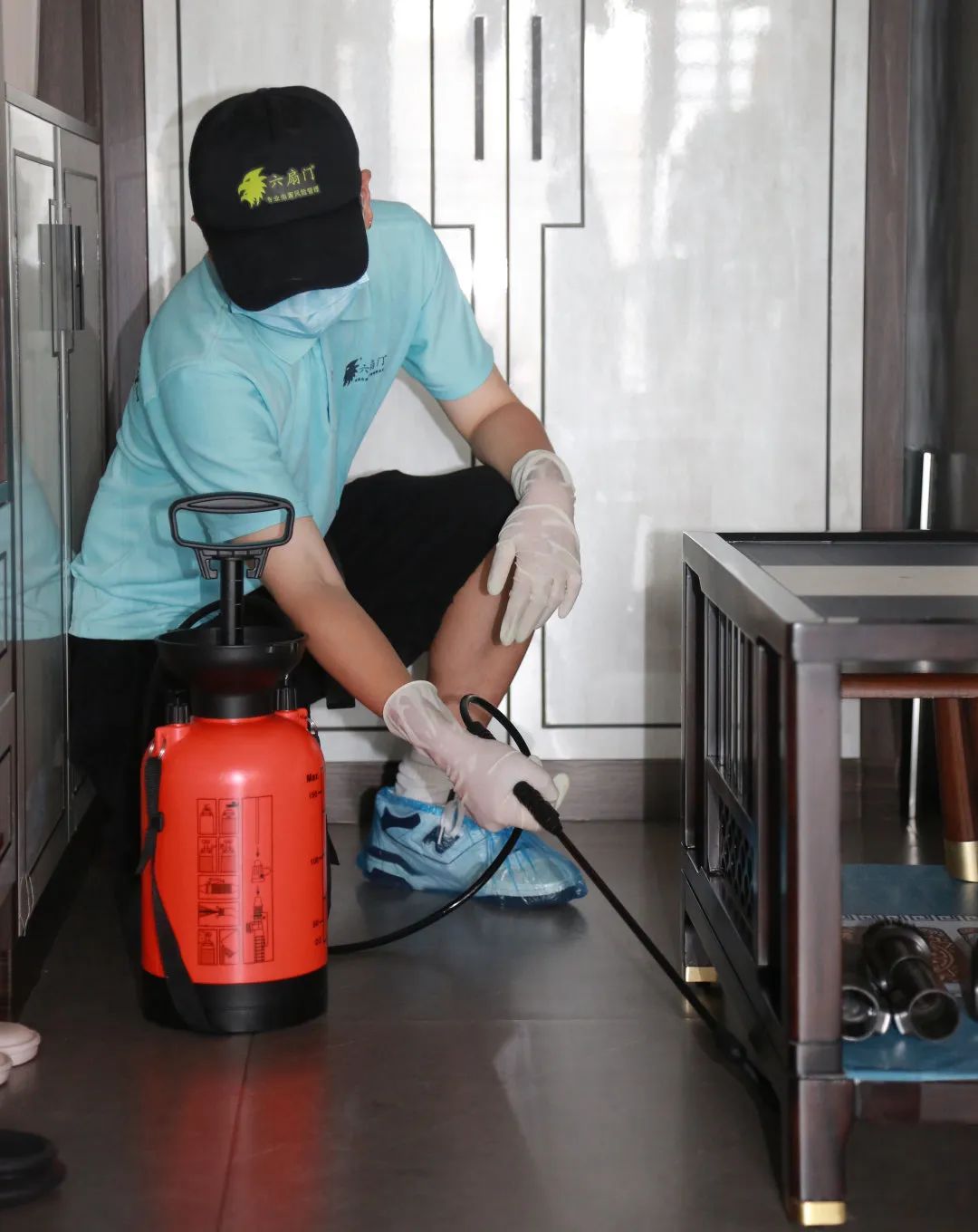 佛弟子是怎么处理家里的蟑螂,家里厨房蟑螂太多处理方法