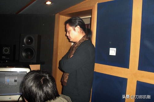 “虚拟天后”的黑红往事！