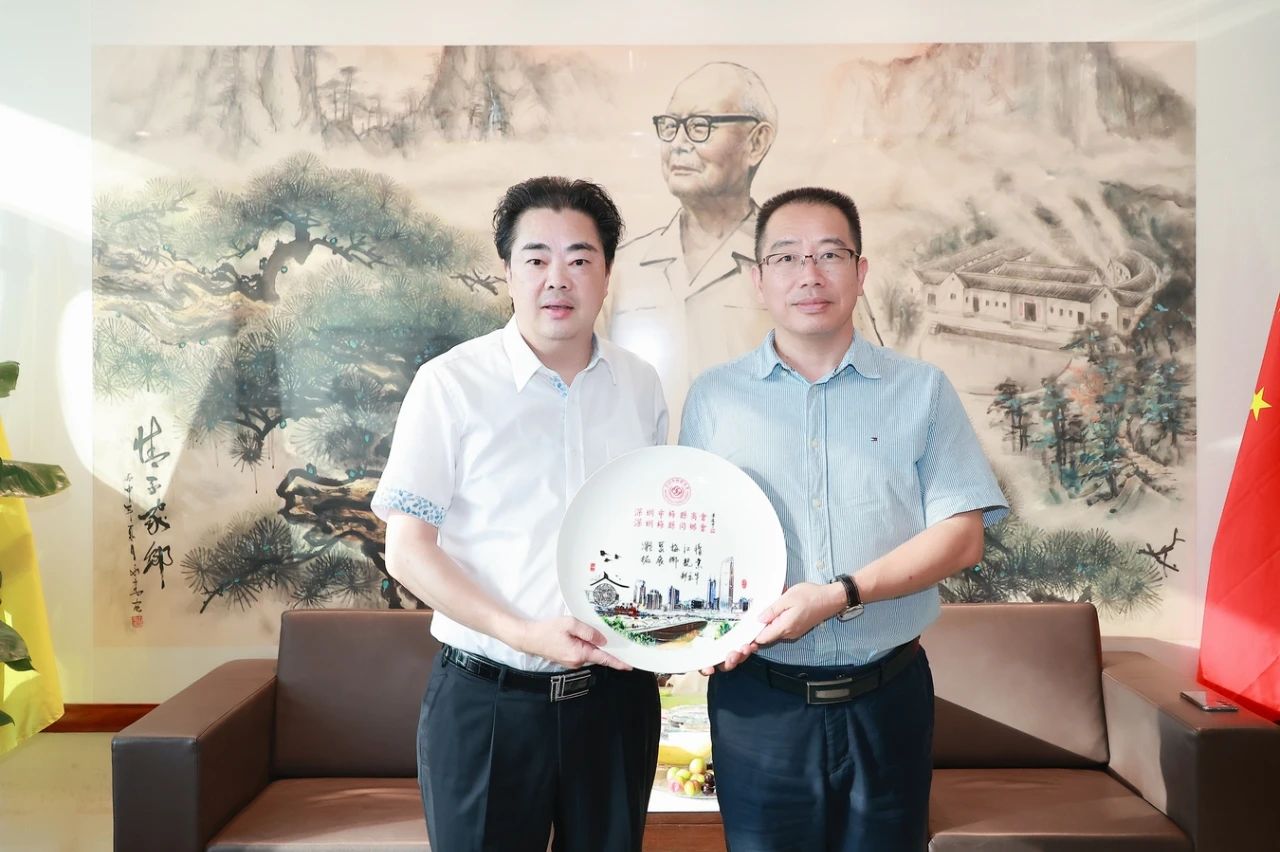 广东汉剧传承研究院*党**委书记王育平一行到访深圳市梅县商会