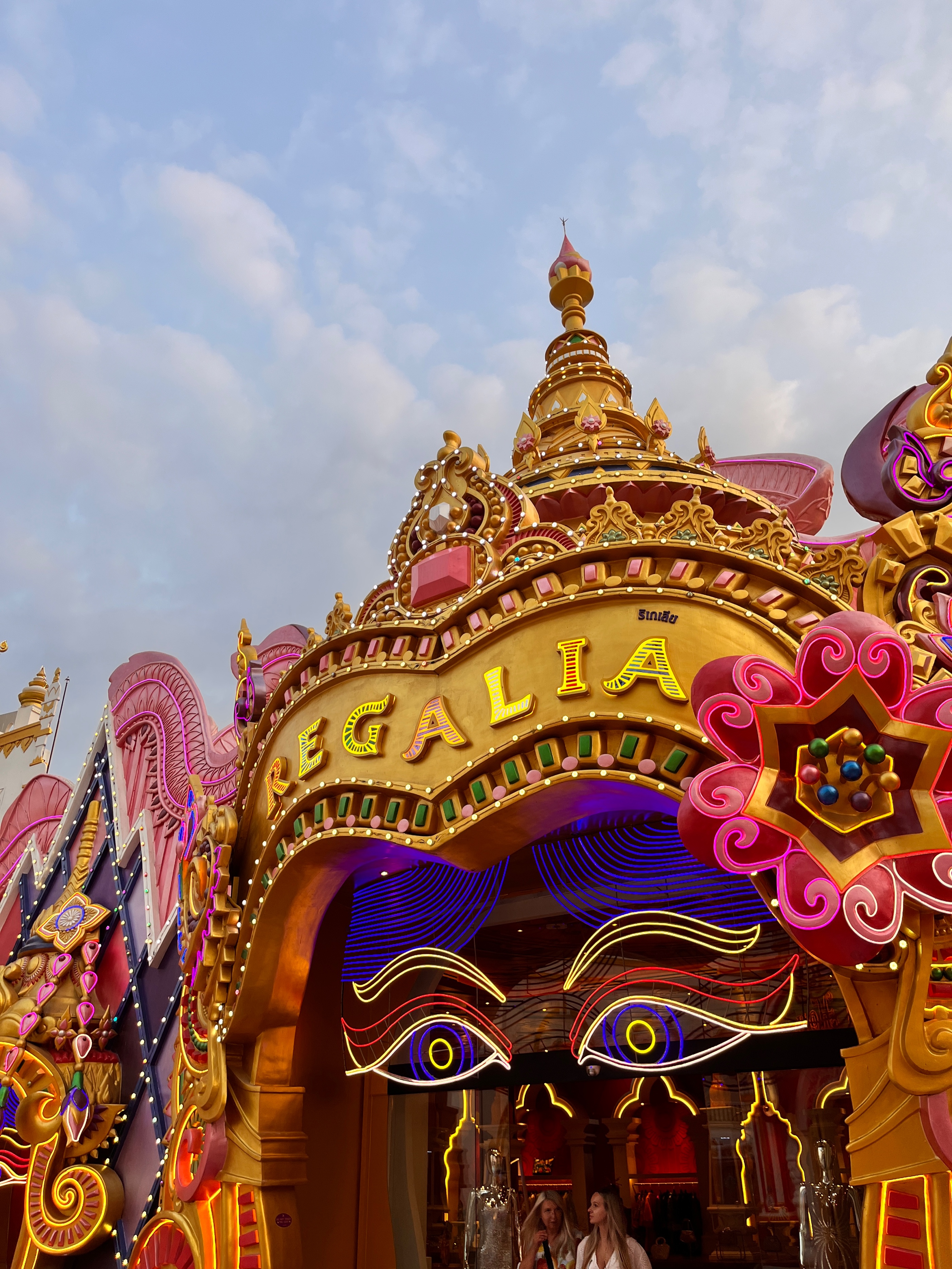 体验一下泰国的风情万种,不出国就能感受到泰国的异域风情