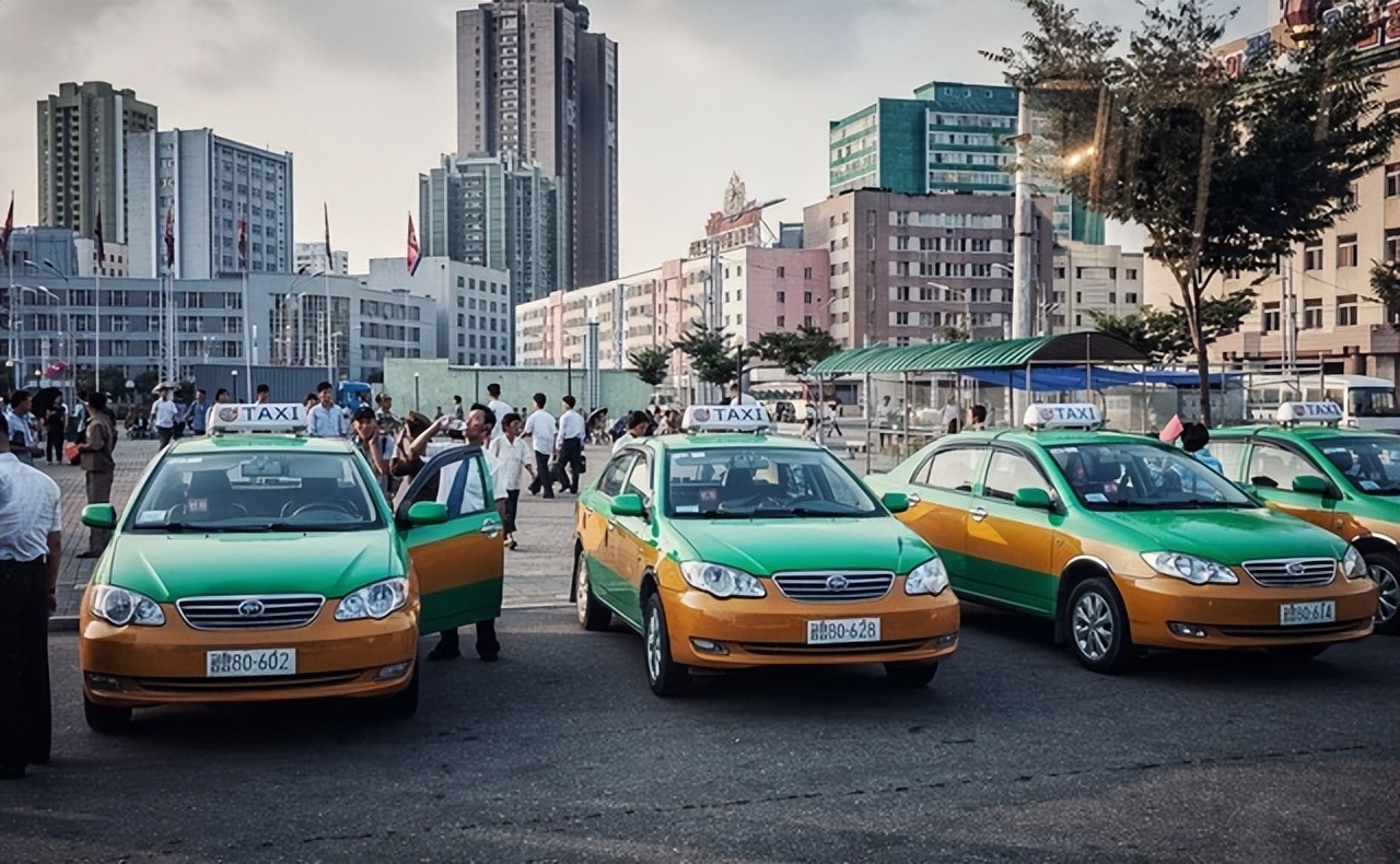 朝鲜观察，在朝鲜出租车司机是“铁饭碗”，朝九晚五比公务员赚钱
