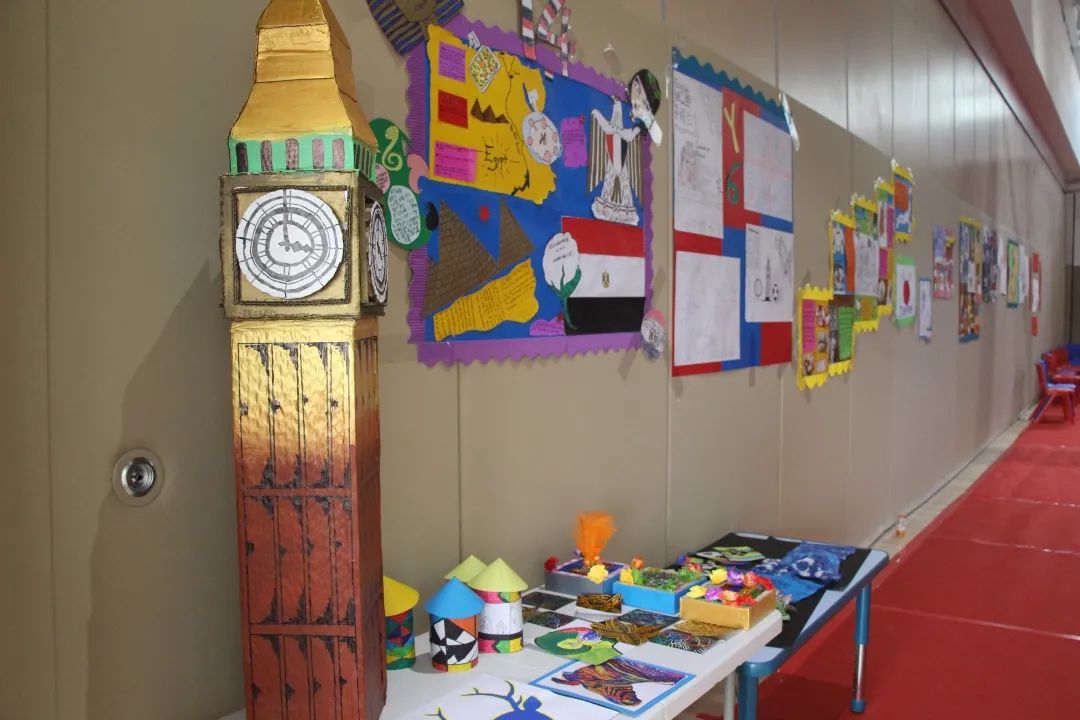 创校生录剑桥、去肯尼亚后变身“食堂警察”，90年历史的学校牛