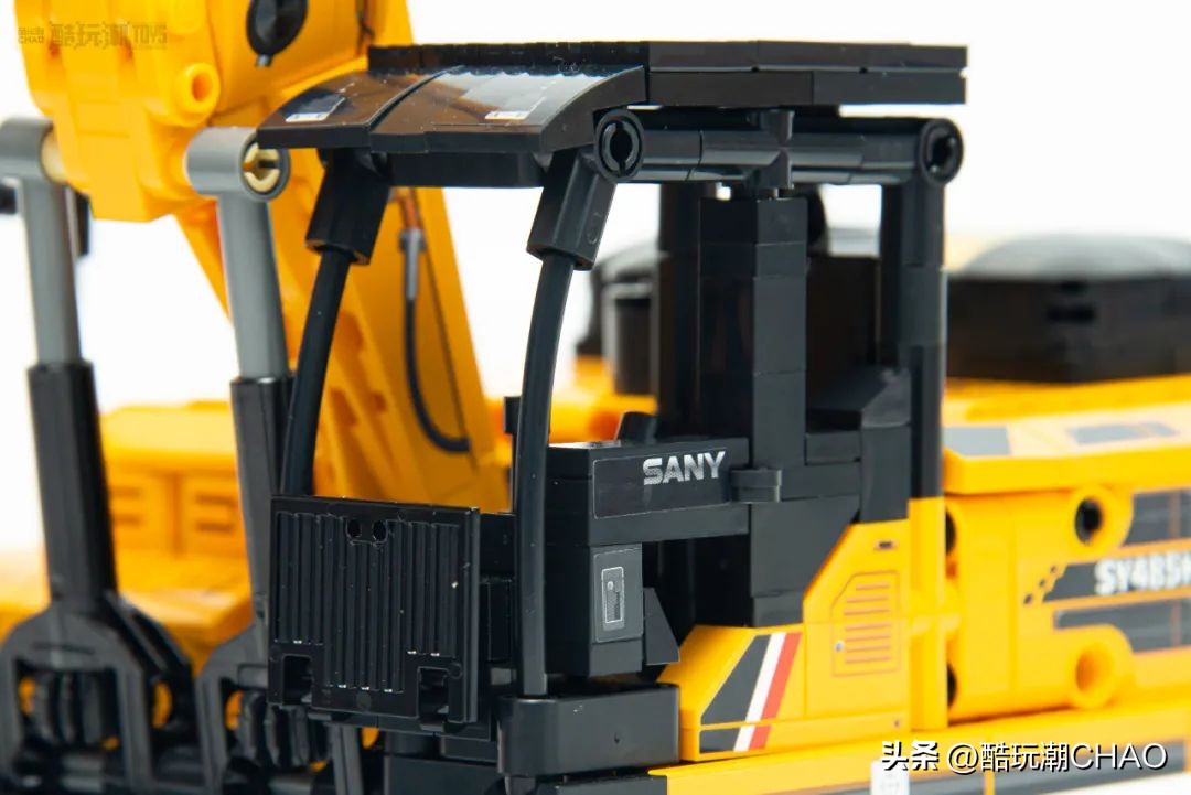 森宝积木三一重工系列拼搭视频,森宝积木三一重工吊车拼装视频