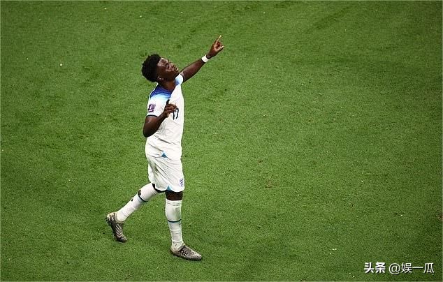 英格兰太太团2006,18年世界杯英格兰太太团