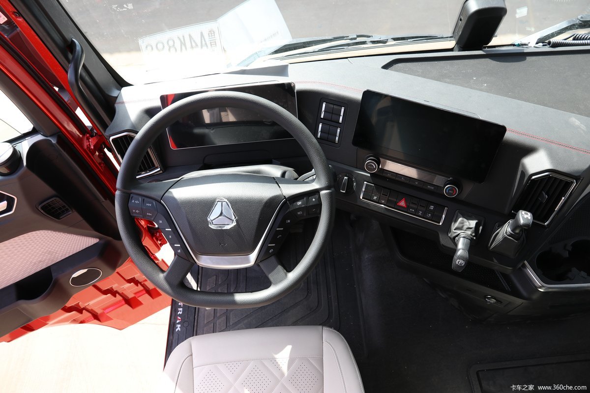 国产最新款大马力重卡,马力最大跑得最快的国产重卡价格