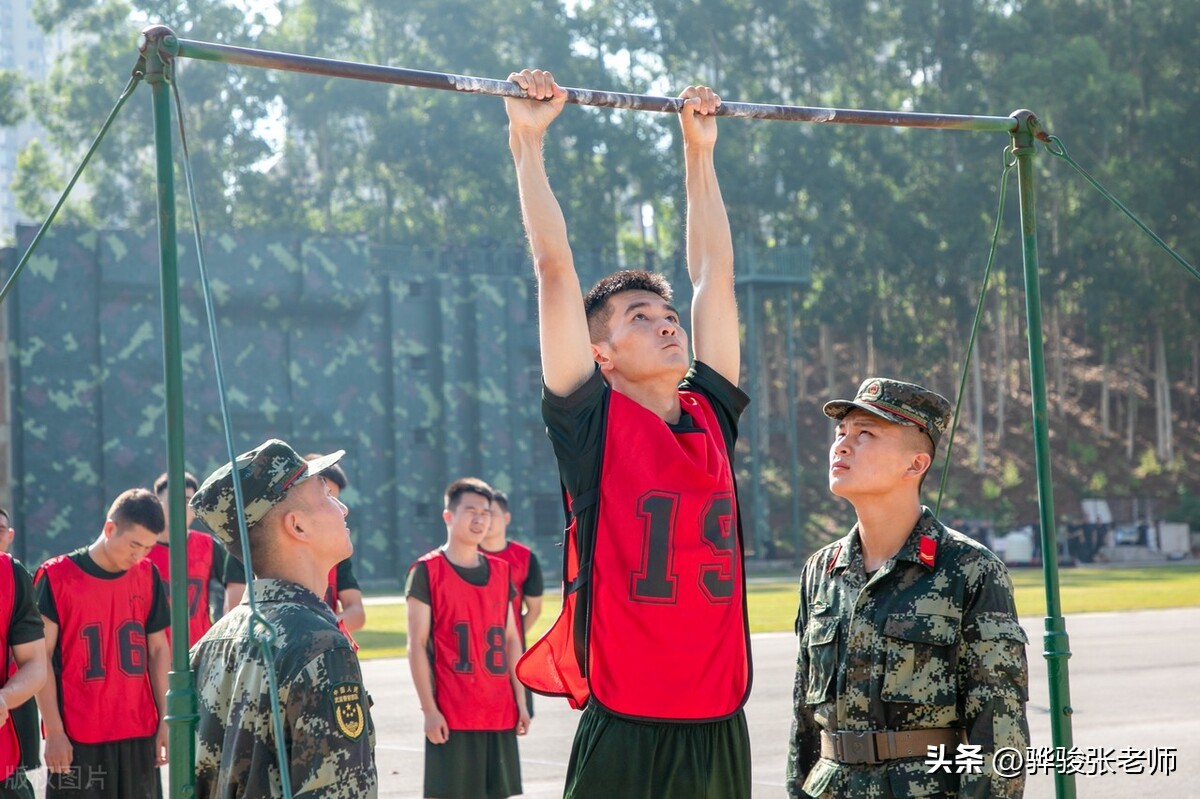 直招军士预报名开始，无论是士官还是军士，都是大学生不错的选择