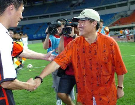 中国足球解决方案,中国足球怎么样才能有出路