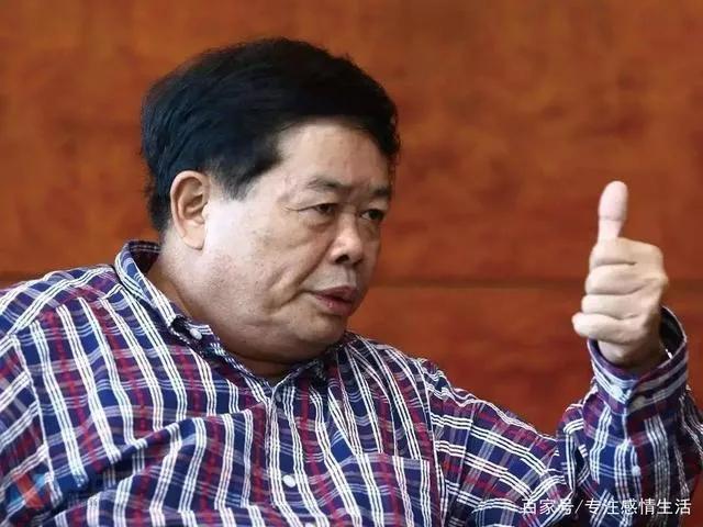 华人企业家曹德旺励志故事,中国企业家曹德旺的故事