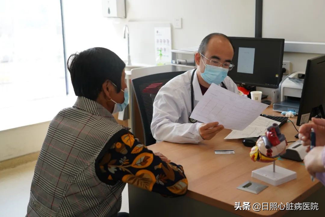 血压计上面的心率脉搏多少为正常,血压计上的脉搏与心率是否一致