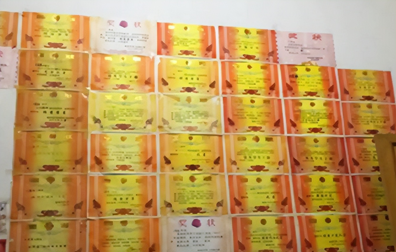 2018年最嚣张高考生，公开嘲讽高考题垃圾简单，最终成绩如何？