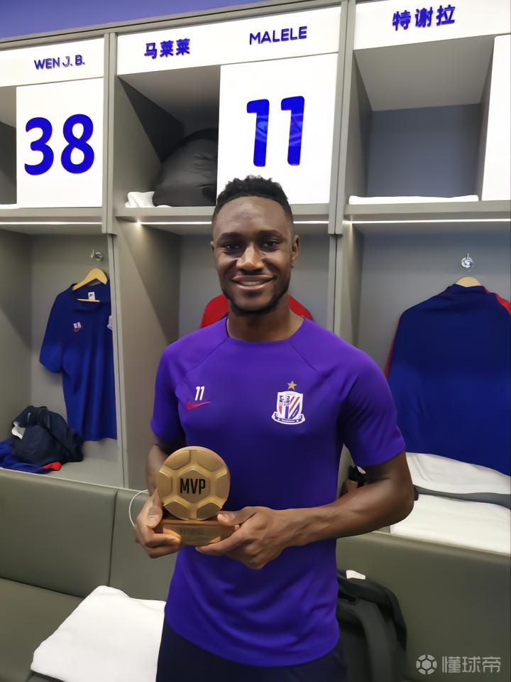 上海申花客战尽显实力闯进前列,申花主场首败