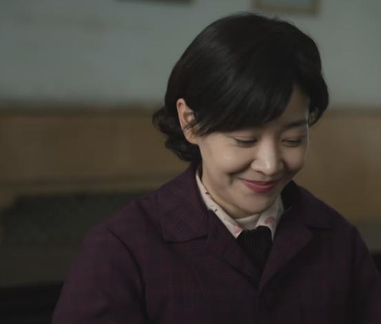 我们的日子：几家人的穿着勾画阶层差异，你穿的衣服就是你的阶层