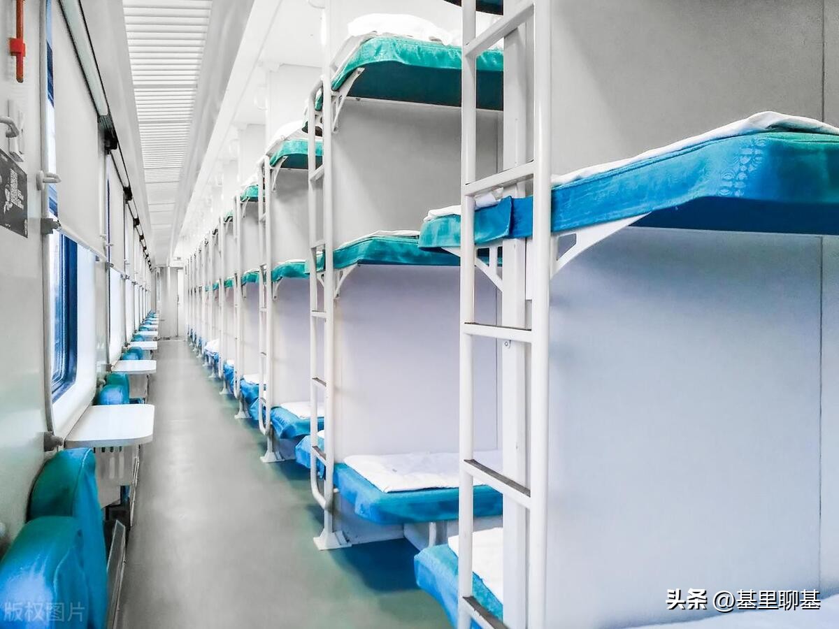 这么多年终于等来了，火车12306网站试行在线自选上中下铺服务