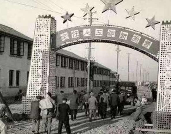 黄维被释放后的生活,黄维出狱后晚年的生活过得如何