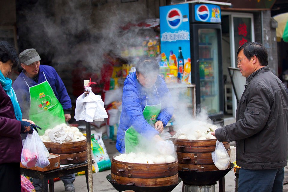 2019年江苏一小贩卖“铝包子”，4个月卖8000余只，查明后被判刑