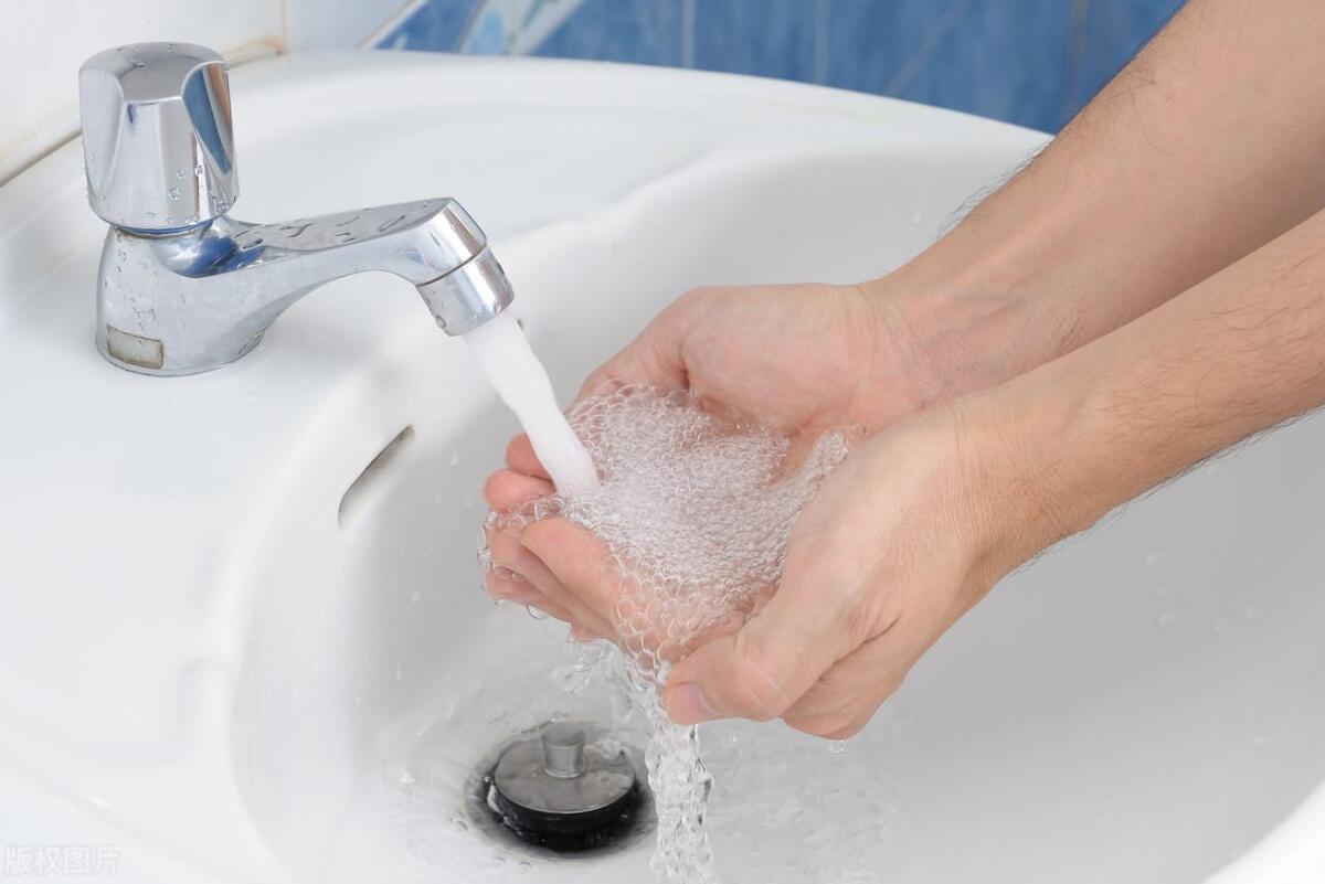 连续一年没有*生活性**，身体会发生这三个变化，男女都应了解