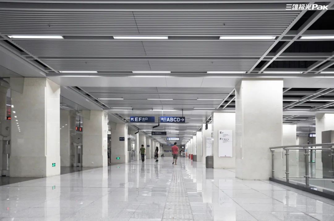 三雄极光磁吸轨道效果图,地铁发光教程