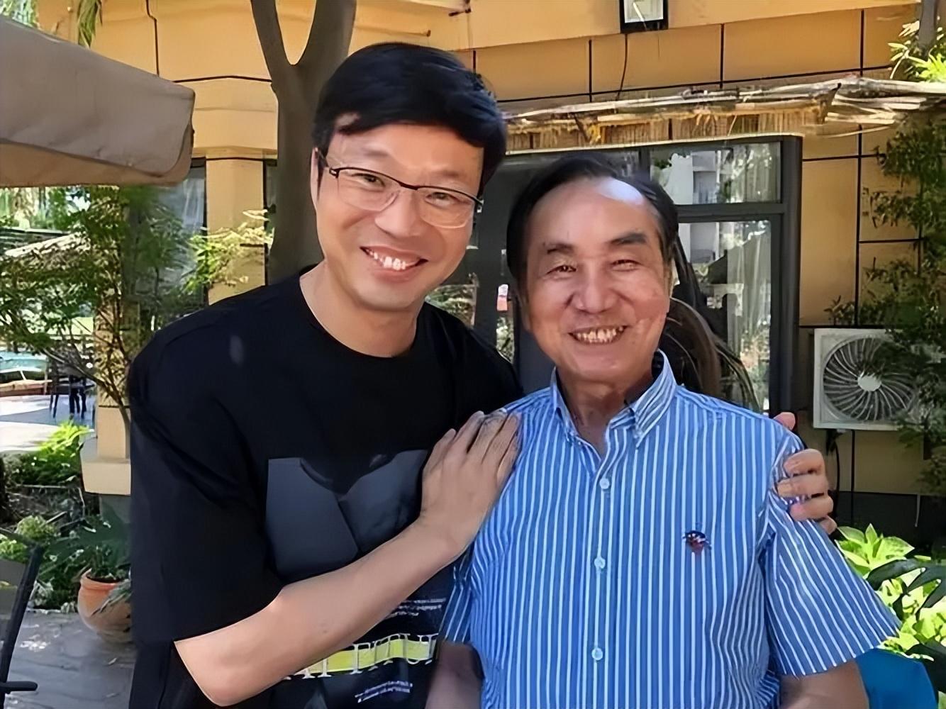 2006年李伯清巴蜀笑星擂台赛,巴蜀十大笑星李伯清评书