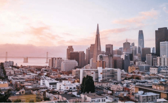 白本护照过美国签证容易吗,护照空白能办理美国签证吗