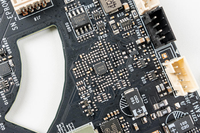 影驰rtx4070星耀显卡,影驰geforcertx30708g旗舰显卡