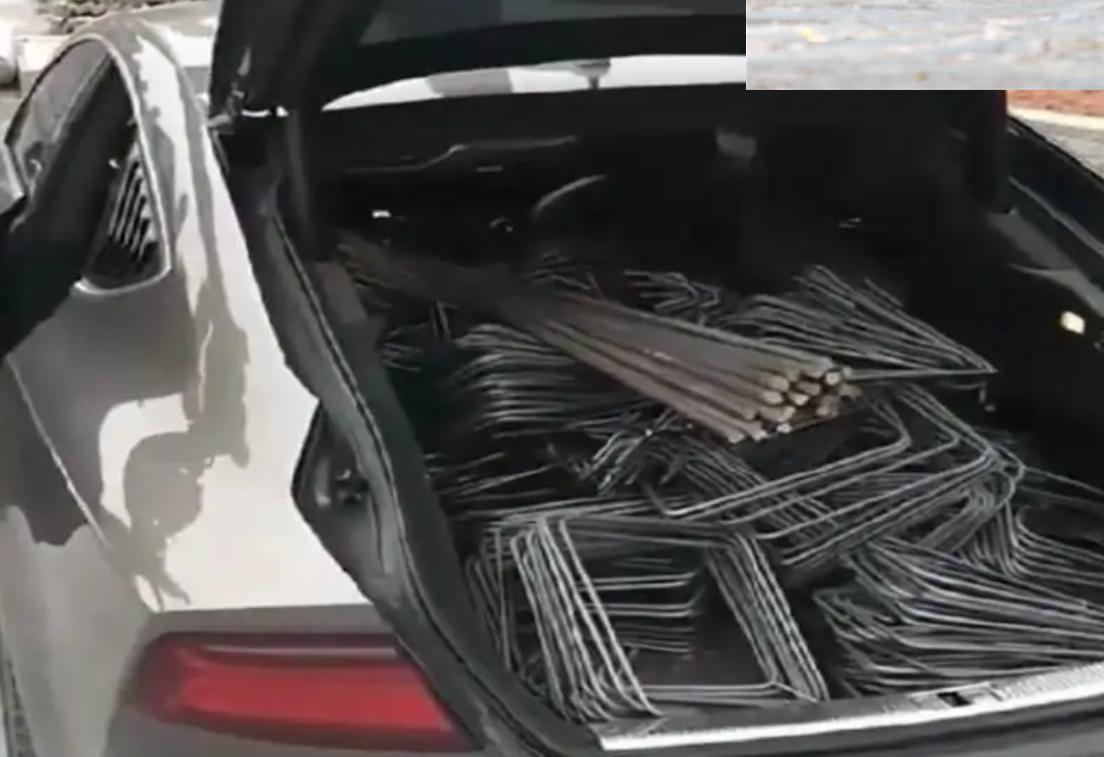 提醒各位车内不要放易燃易爆品,后备箱报废