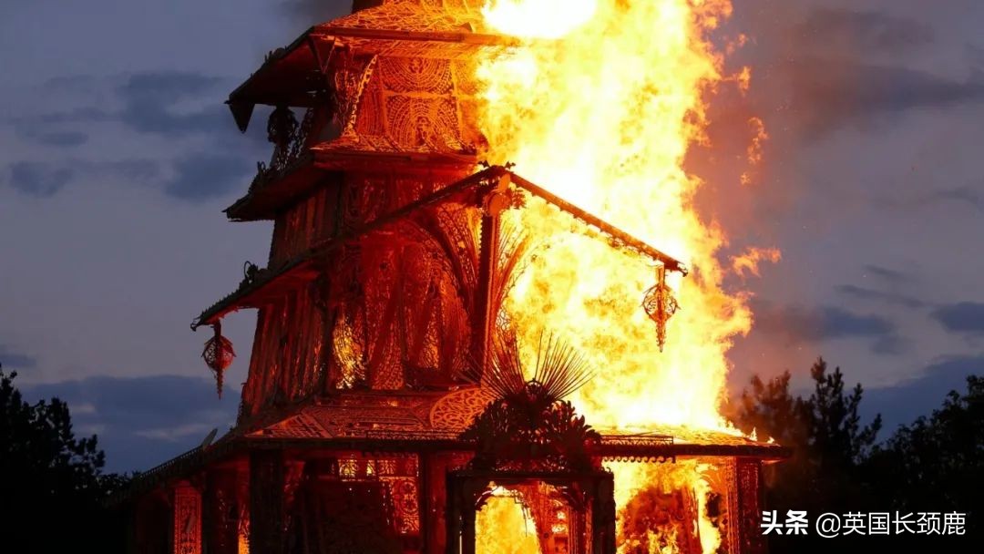 女王伊丽莎白珍贵影像,英国女王珍贵影像