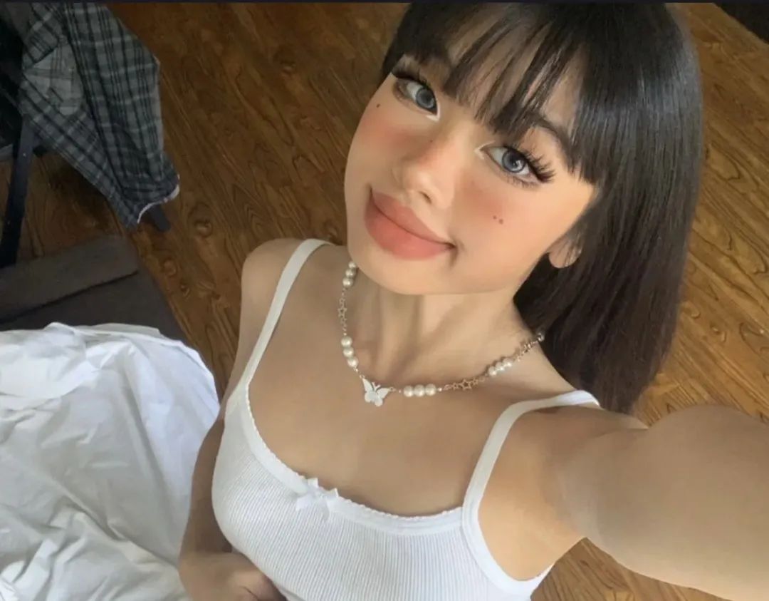 小眼睛怎么戴口罩好看,戴口罩颜值增加办法