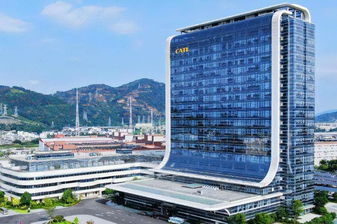 中国这次动真格了！被击中痛处的尹锡悦政府，希望中国能网开一面