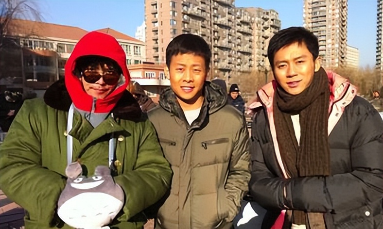 张译几几年结婚的,张译为何娶大6岁二婚妻子