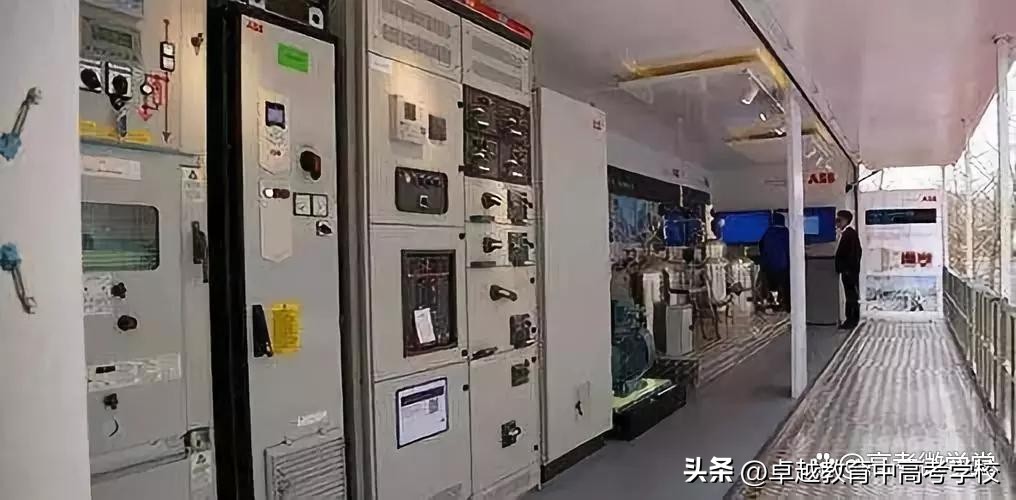 目前就业率较高的专业有哪些,就业率最高的十大专业有哪些