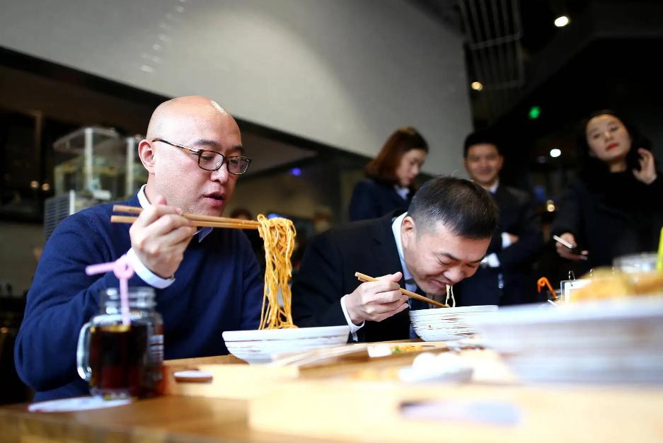 成本4块卖20利润率多少,成本4块卖4块怎么赚钱