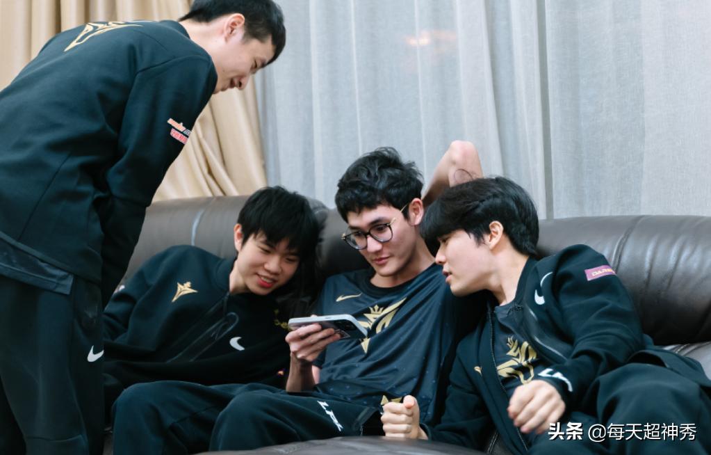 v5对战igrookie选辛德拉,rookiev5打ig视频