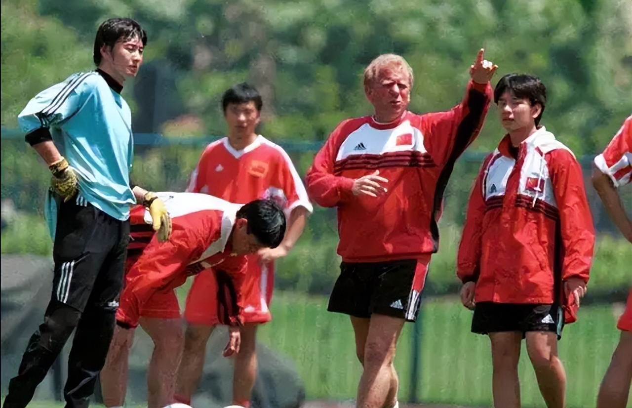 郑智在查尔顿什么水平,郑智查尔顿完整版