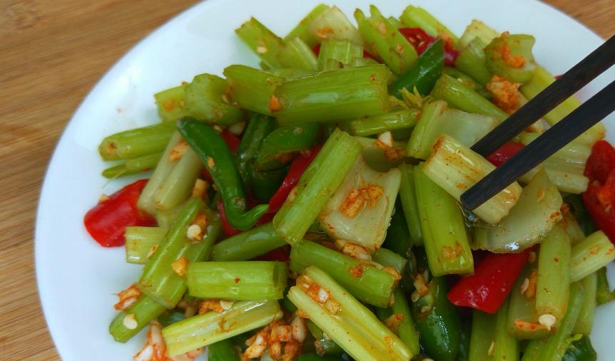 腌韭菜辣椒芹菜制作方法河南,腌制花生黄豆芹菜的做法大全家常