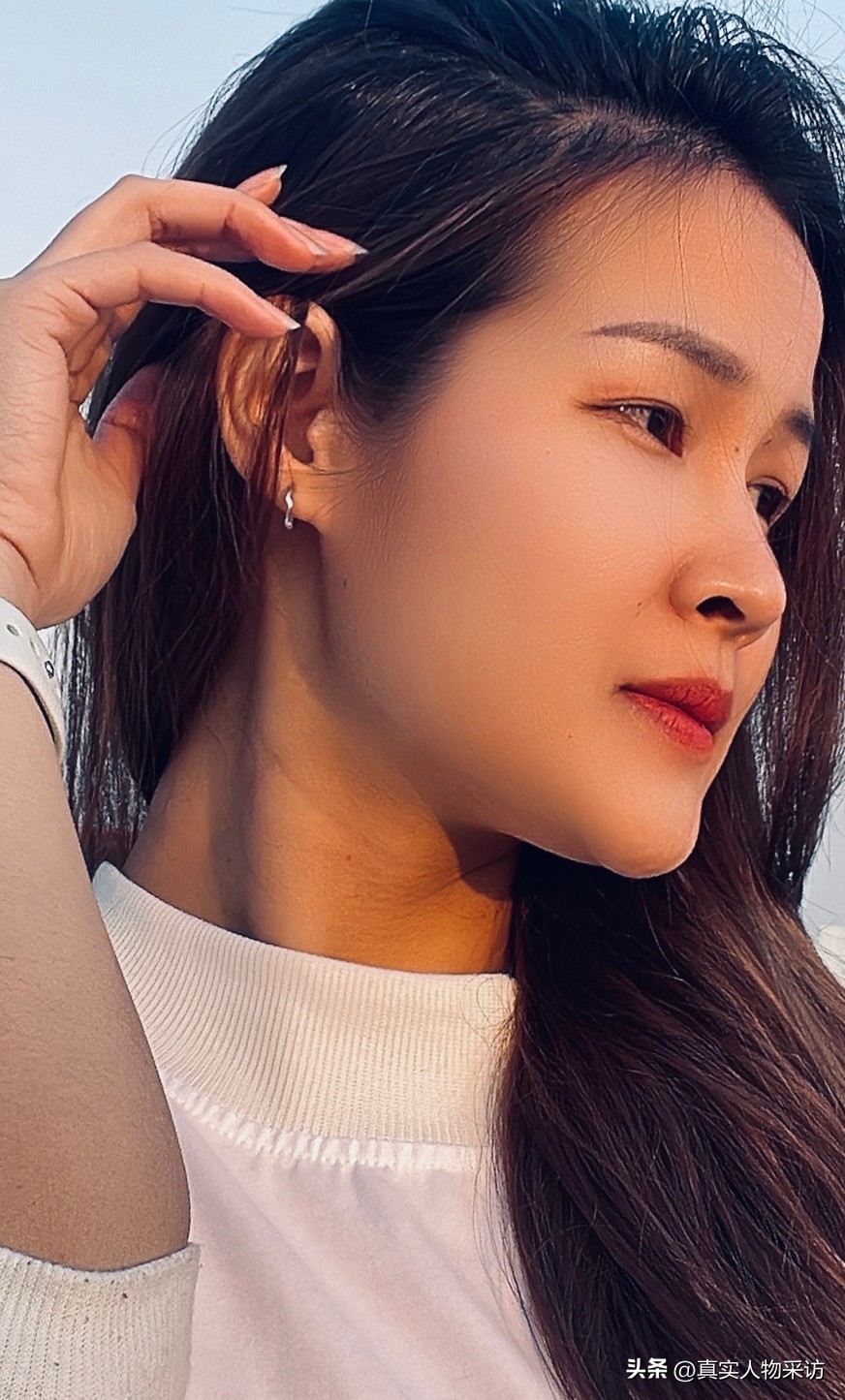 如何日赚300元?一个喜欢李白的越南女孩做到了,凭本事赚钱真香