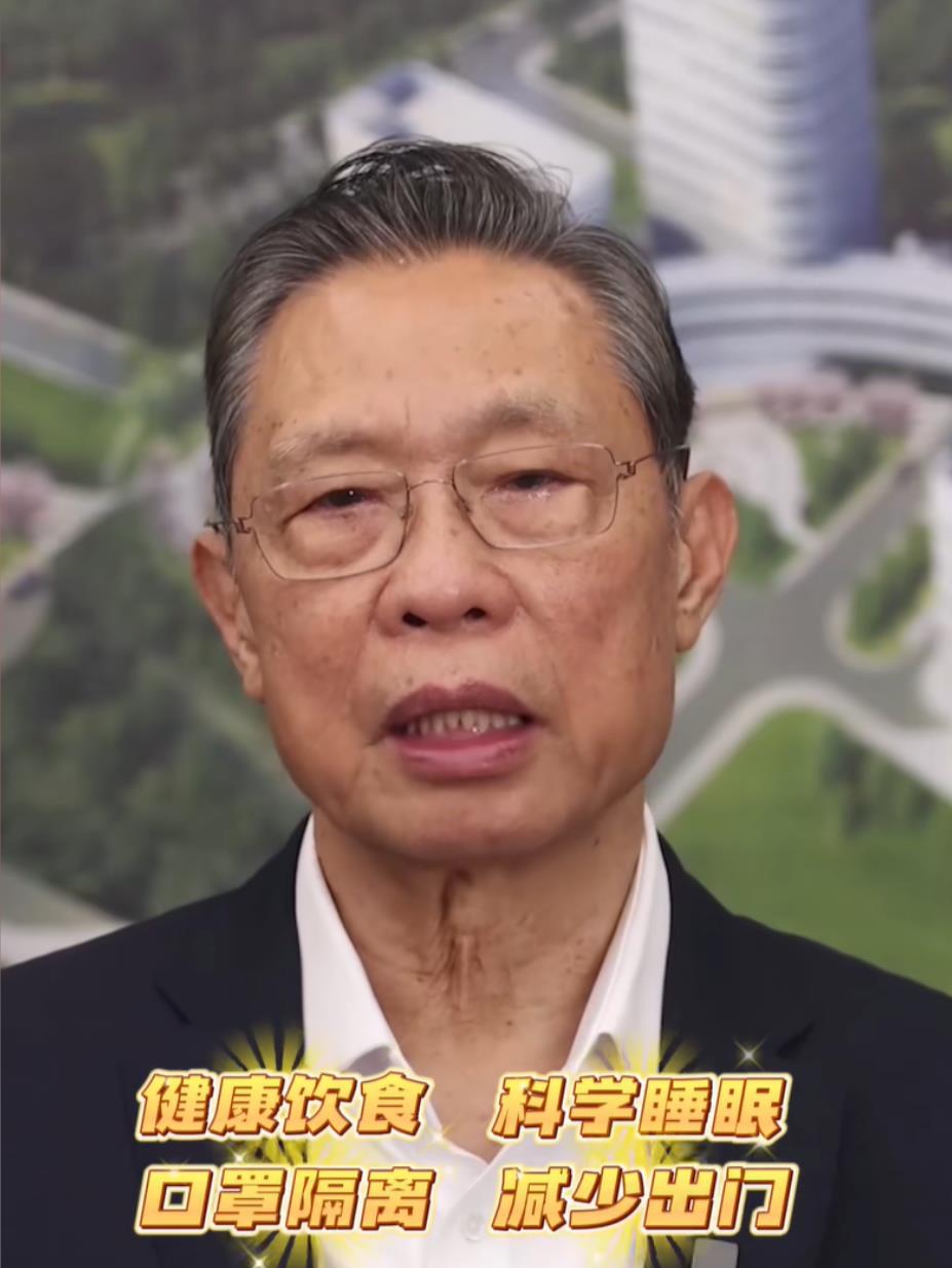 肺炎支原体igg大于300严重吗,支原体肺炎高发去医院要注意什么