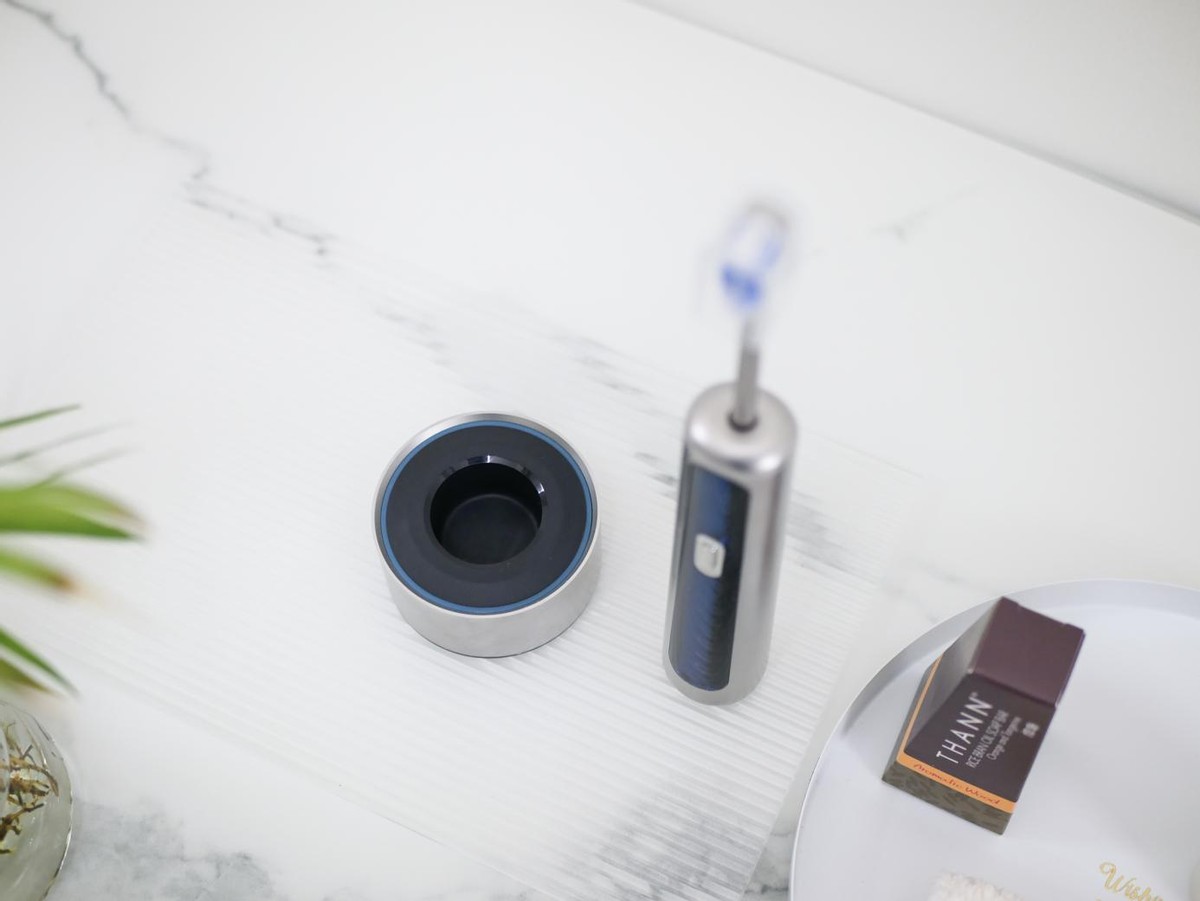 usmile电动牙刷和飞利浦电动牙刷,华为电动牙刷和飞利浦电动牙刷