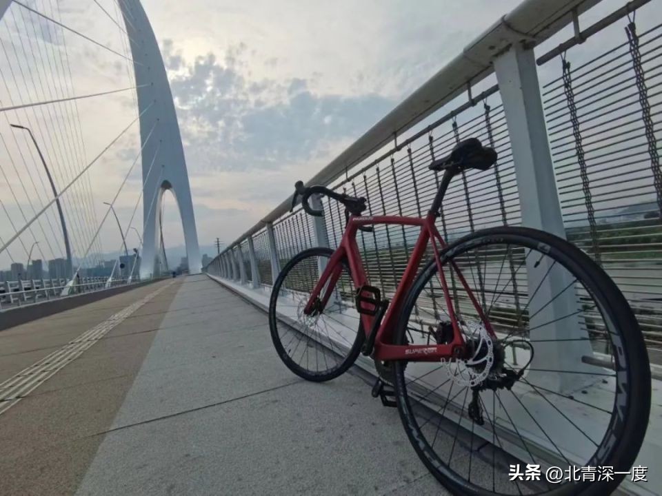 骑行摩托车摔了,摔车后骑行不舒服