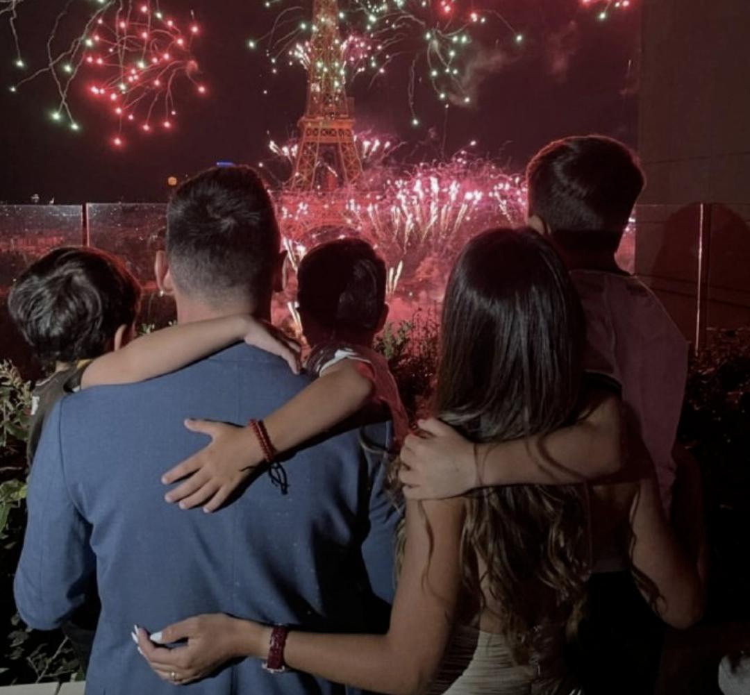 身价上亿娶了个54岁老婆,身价上亿娶54岁女网红