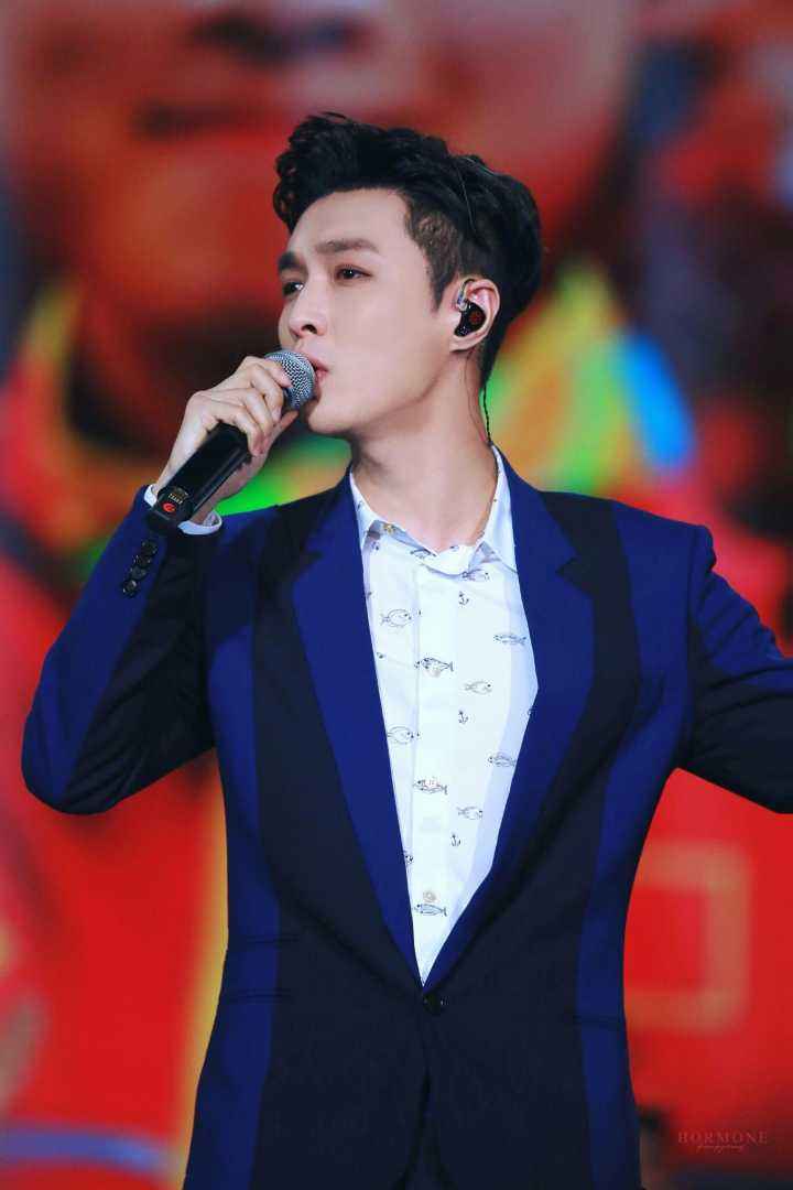 张艺兴蔡徐坤易烊千玺少年选秀,蔡徐坤易烊千玺张艺兴湖南人