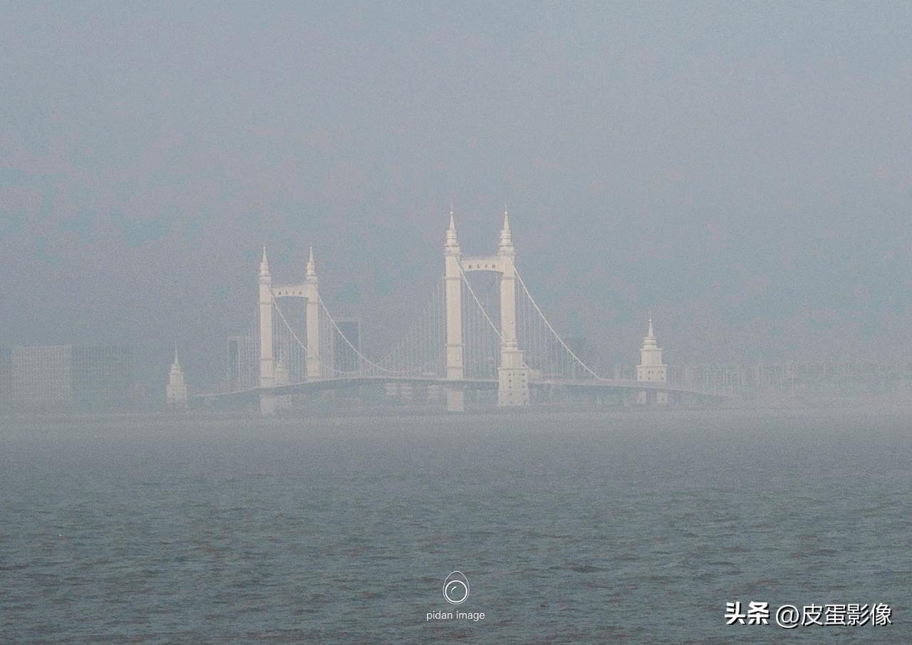 教女朋友摄影第一天,摄影初学者虚化照片