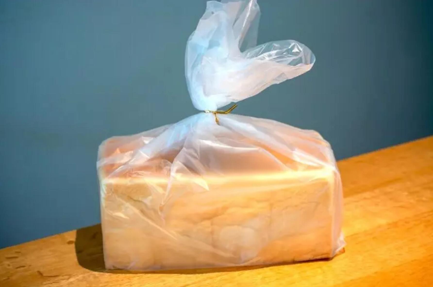 家里没有锯刀怎么切蛋糕胚,吐司怎么切片没有锯齿刀