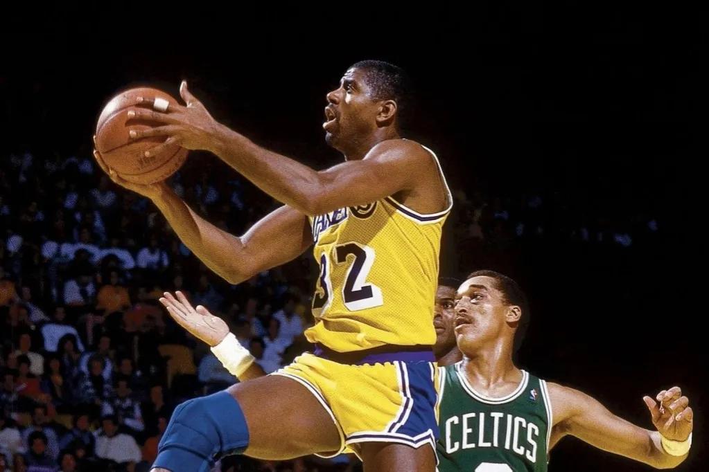 nba最佳第一阵容詹姆斯,盘点nba最强阵容詹姆斯带队太强了