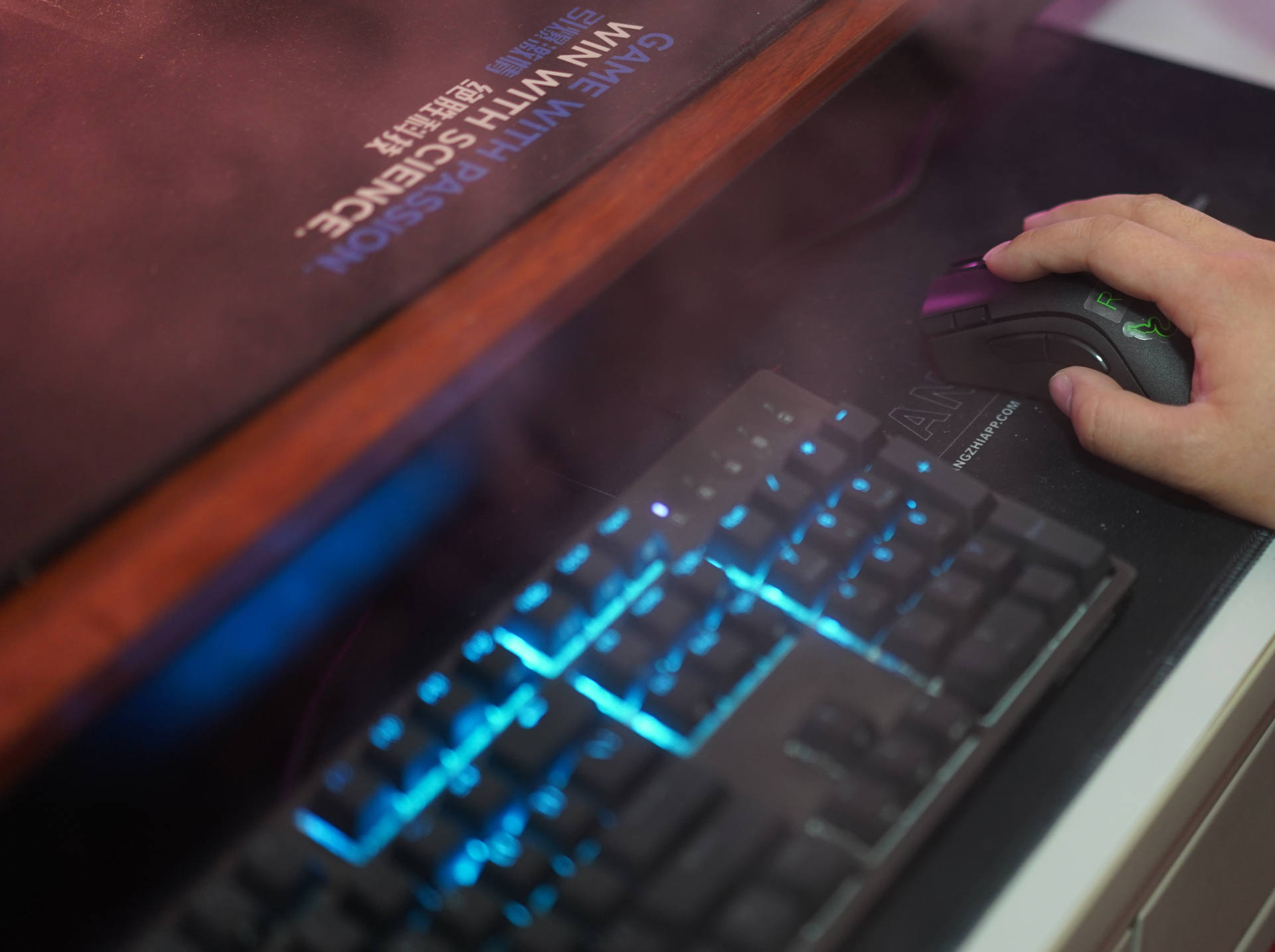 雷蛇razer炼狱蝰蛇v2x如何连接蓝牙,雷蛇razer炼狱蝰蛇v2x测评