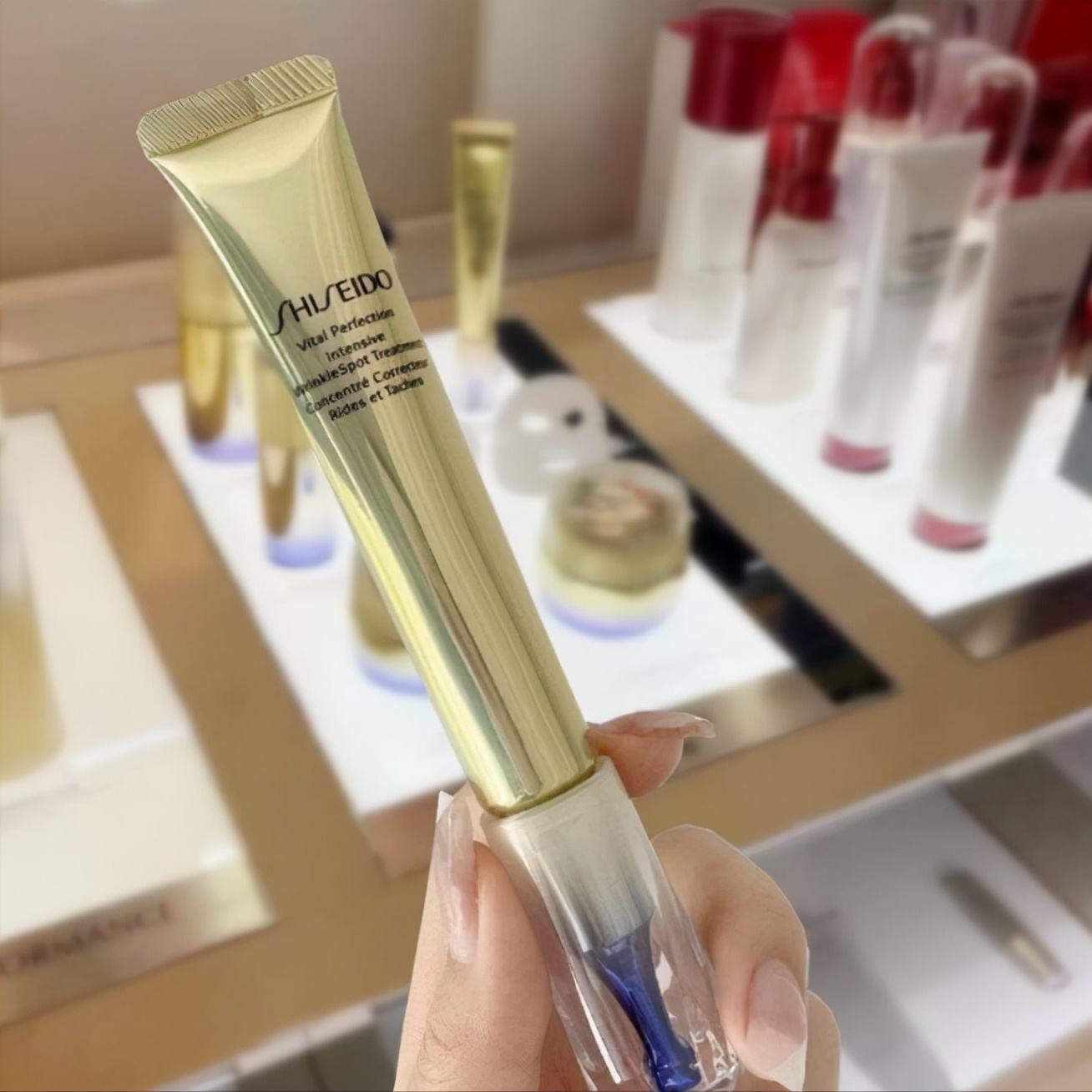 护肤品雪花秀好用还是天气丹好用,有谁知道这些护肤品究竟是什么