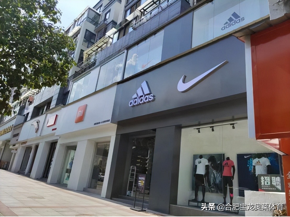 阿迪达斯怎么加盟折扣店,如何做阿迪耐克折扣店